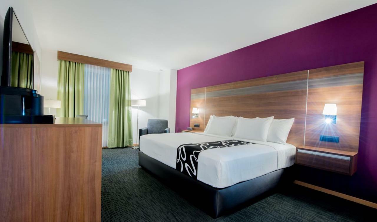 La Quinta By Wyndham San Jose Chiapa Puebla Hotel Екстериор снимка